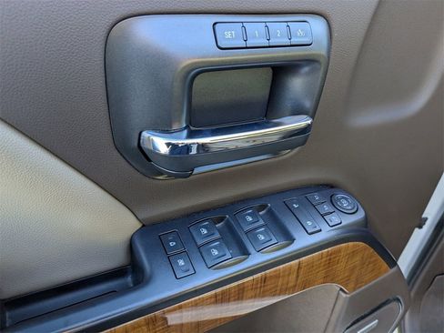 Used 2018 GMC Sierra 1500 SLT w/ SLT Premium Package image 11