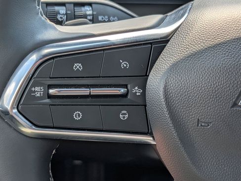 Used 2026 Chevrolet Traverse High Country w/ LPO, Floor Liner Package FWD image 24