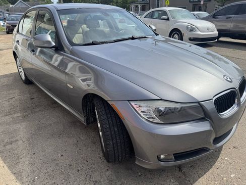 Used 2009 BMW 328i Sedan RWD image 9