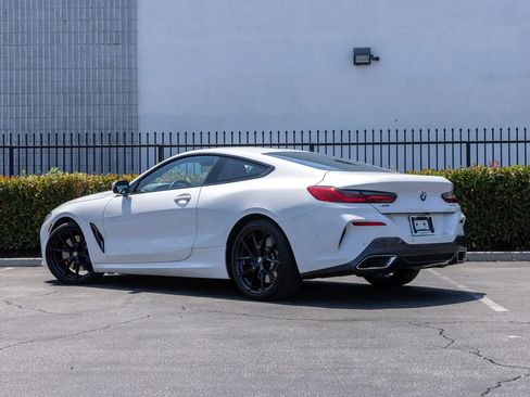 Used 2020 BMW 840i xDrive Coupe w/ M Sport Package AWD/4WD image 9