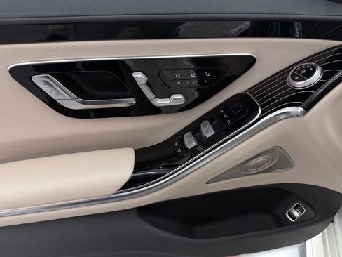 Certified 2022 Mercedes-Benz S 500 4MATIC image 10