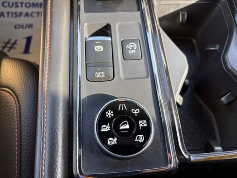 Used 2023 Nissan Pathfinder Rock Creek AWD/4WD image 21