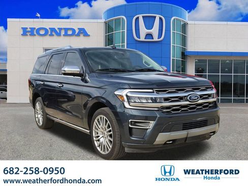 Used 2022 Ford Expedition Platinum AWD/4WD image 1