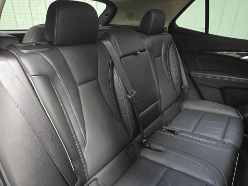 Used 2021 Buick Envision Essence w/ Technology Package I image 17