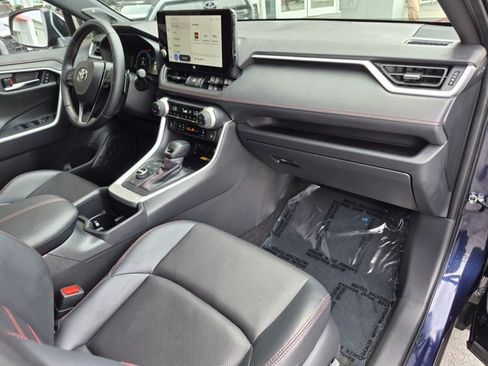 Used 2025 Toyota RAV4 XSE w/ Premium Package AWD/4WD image 20