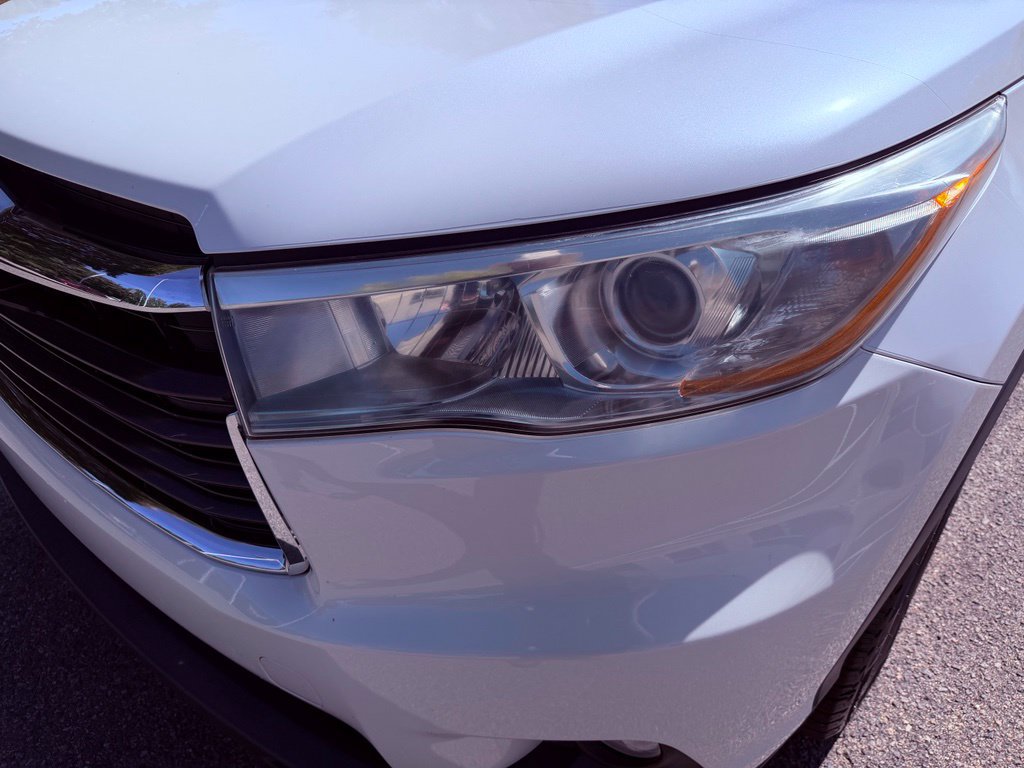 Used 2016 Toyota Highlander XLE FWD image 16
