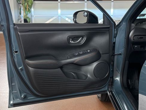 Used 2023 Honda HR-V Sport image 14