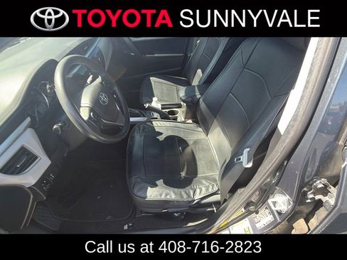 Used 2015 Toyota Corolla LE FWD image 4