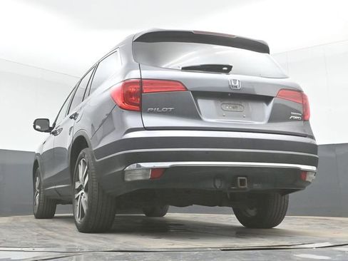 Used 2016 Honda Pilot Touring image 31