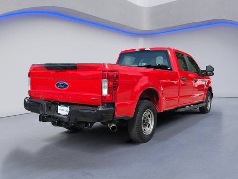 Used 2019 Ford F250 XL w/ Power Equipment Group RWD image 6