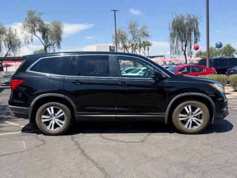 Used 2017 Honda Pilot EX-L image 2
