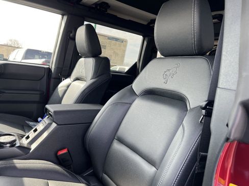 New 2026 Ford Bronco Badlands AWD/4WD image 44