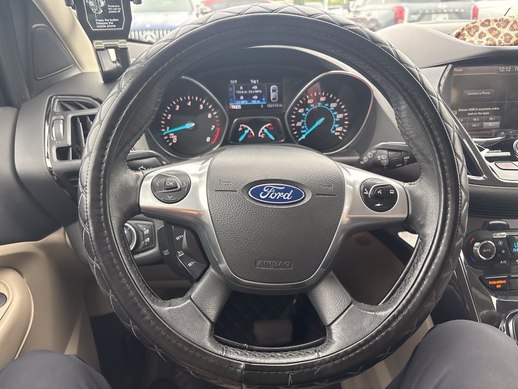 Used 2015 Ford Escape Titanium w/ Equipment Group 301A FWD image 2