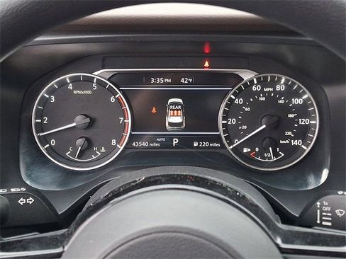 Used 2023 Nissan Rogue SV image 20