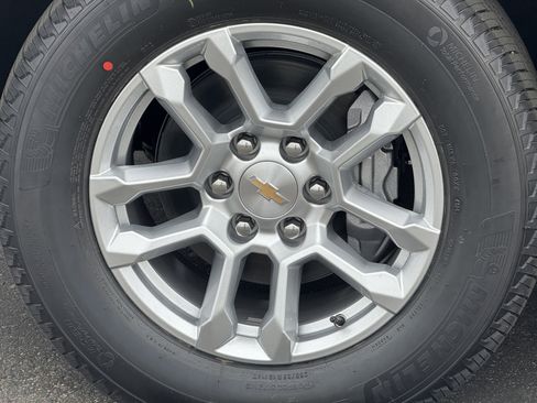 New 2026 Chevrolet Silverado 1500 LT image 8