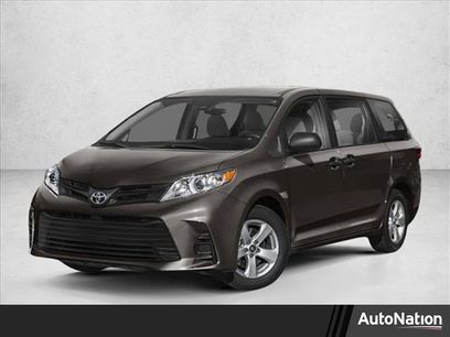 Used 2020 Toyota Sienna SE