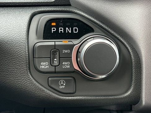 New 2026 RAM 1500 Express image 17