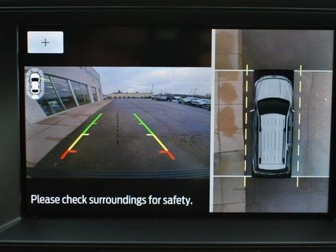 Used 2021 Ford Expedition Limited image 34