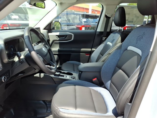 New 2026 Ford Bronco Sport Outer Banks w/ Sasquatch Outer Banks Package AWD/4WD image 8