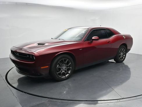 Used 2018 Dodge Challenger GT AWD/4WD image 4