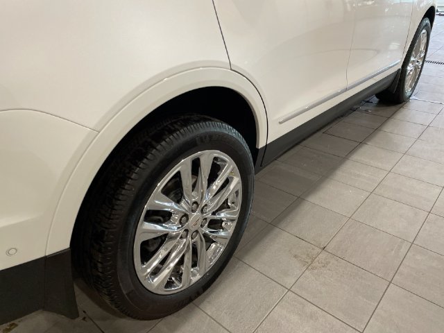 Used 2022 Cadillac XT5 Premium Luxury w/ Platinum Package AWD/4WD image 13