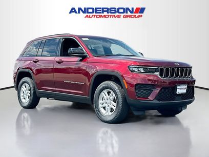 New 2025 Jeep Grand Cherokee Laredo w/ Luxury Tech Group I