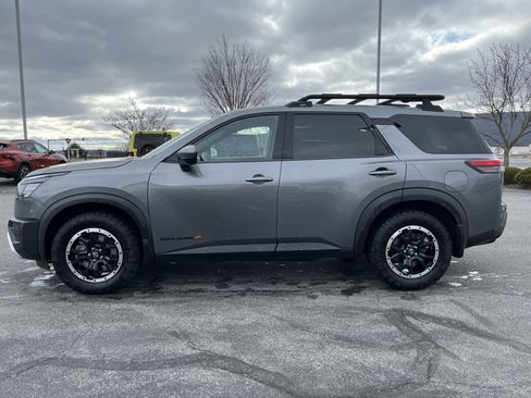 Used 2024 Nissan Pathfinder Rock Creek image 6