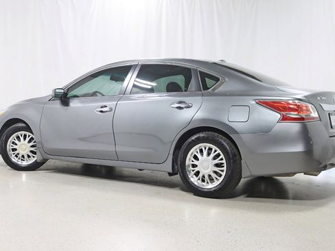 Used 2015 Nissan Altima 2.5 S w/ Power Driver Seat Package FWD image 8