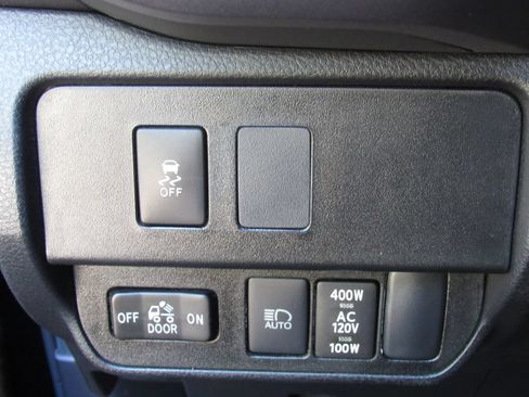 Certified 2023 Toyota Tacoma TRD Sport AWD/4WD image 33