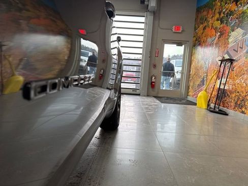 Used 2022 Jeep Compass Altitude w/ Sun and Sound Group image 14