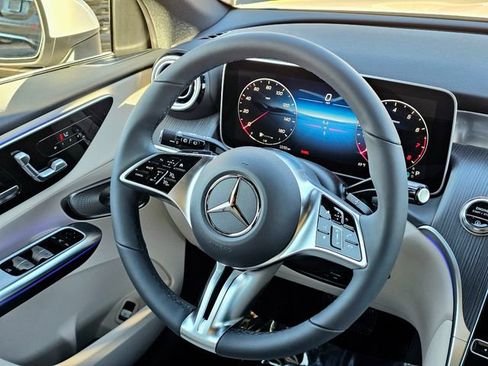 New 2026 Mercedes-Benz GLC 300 4MATIC image 29