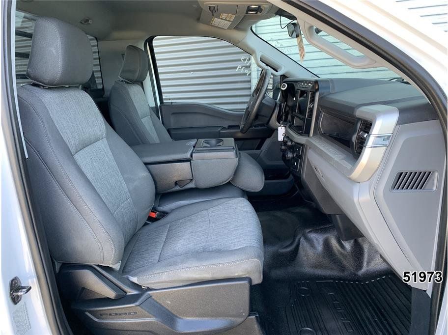 Used 2023 Ford F550 Luxury RWD image 21