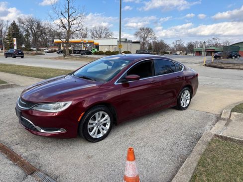 Used 2016 Chrysler 200 Limited image 17