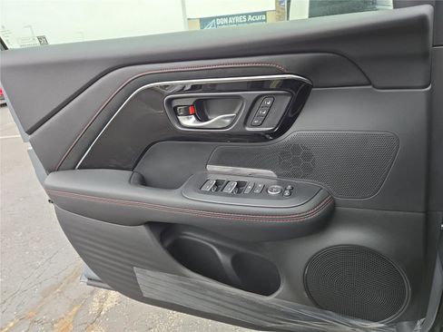 New 2025 Acura ADX A-Spec image 17