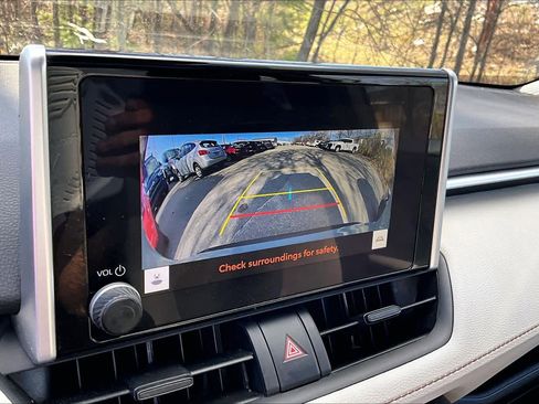 Certified 2023 Toyota RAV4 XLE w/ Convenience Package image 28