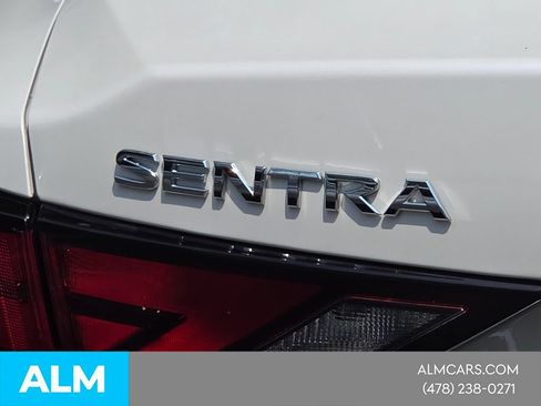 Used 2024 Nissan Sentra SV FWD image 4