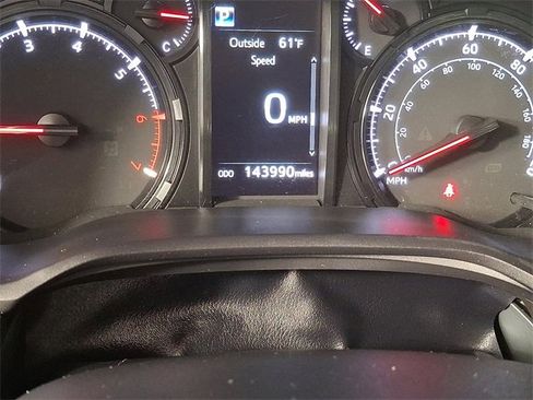 Used 2022 Toyota 4Runner SR5 Premium image 21