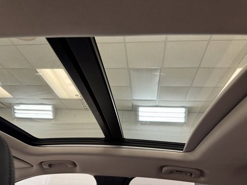 Used 2023 Buick Encore GX Essence w/ Advanced Technology Package image 18