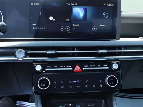 New 2025 Hyundai Santa Cruz Limited image 17