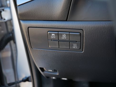 Used 2018 MAZDA MAZDA3 Grand Touring w/ Premium Equipment Package image 26