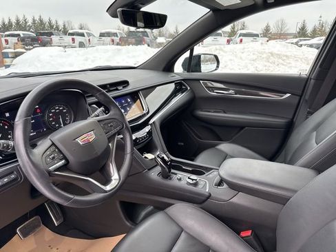 Certified 2022 Cadillac XT6 Sport w/ Technology Package image 10