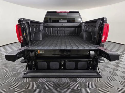 Used 2023 GMC Sierra 1500 Denali image 16