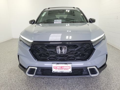 Used 2026 Honda CR-V Sport Touring image 4