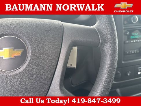 Used 2024 Chevrolet Express 3500 LT w/ LT Preferred Equipment Group image 8