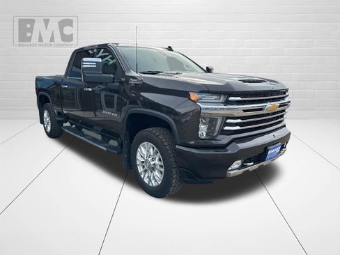 Used 2020 Chevrolet Silverado 3500 High Country w/ Z71 Off-Road Package image 2