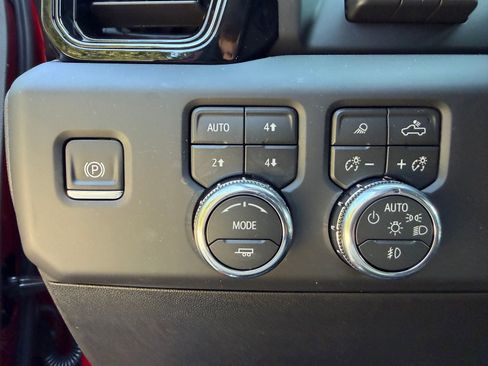 New 2026 GMC Sierra 1500 AT4 w/ AT4 Premium Package image 12