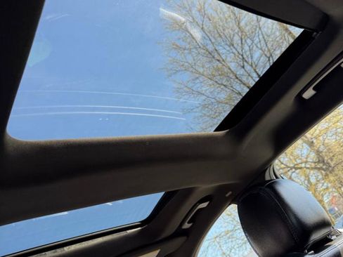 Used 2016 Lincoln MKS 4dr Sdn 3.7L AWD w/ Equipment Group 101A image 15