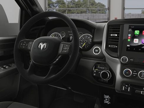 Used 2024 RAM 2500 Tradesman w/ Chrome Appearance Group image 18