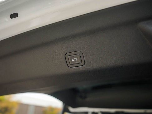 New 2026 GMC Yukon XL Elevation w/ LPO, Floor Liner Package image 8