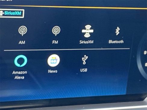 Used 2024 Chevrolet Silverado 2500 LT image 34